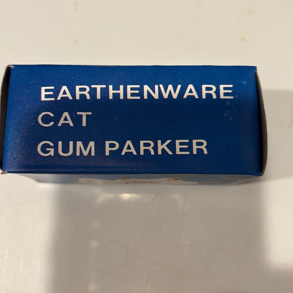 Vintage gum parker